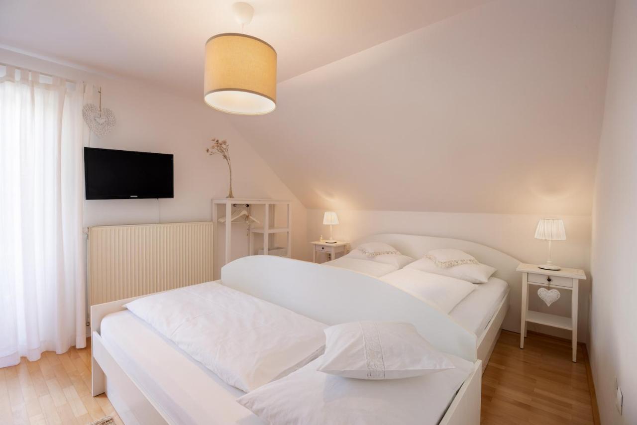 Apartments Ladka Begunje na Gorenjskem Bagian luar foto