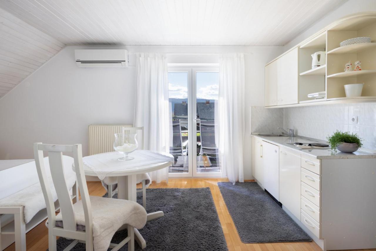 Apartments Ladka Begunje na Gorenjskem Bagian luar foto