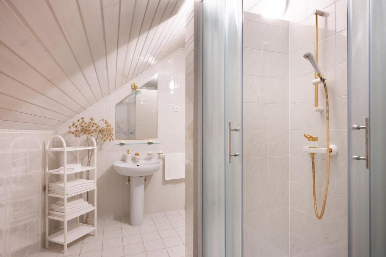 Apartments Ladka Begunje na Gorenjskem Bagian luar foto